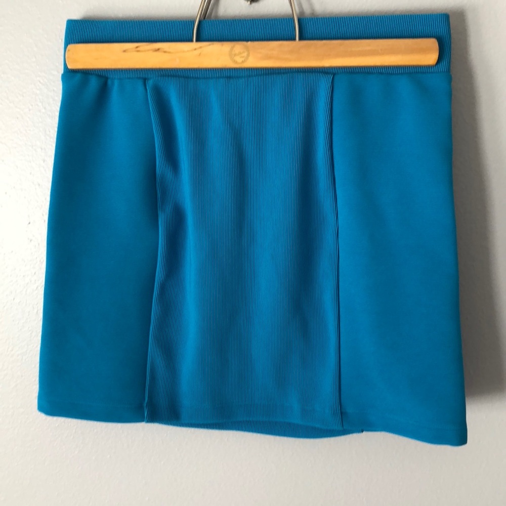 bright blue skirt x